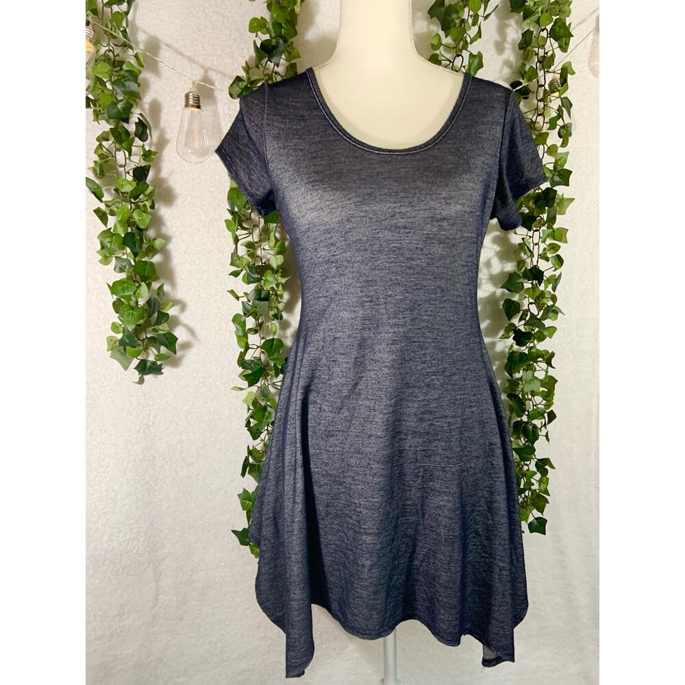 French Atmosphere Short Sleeve Flowy Jean Style Skater Mini Dress Women's Medium
